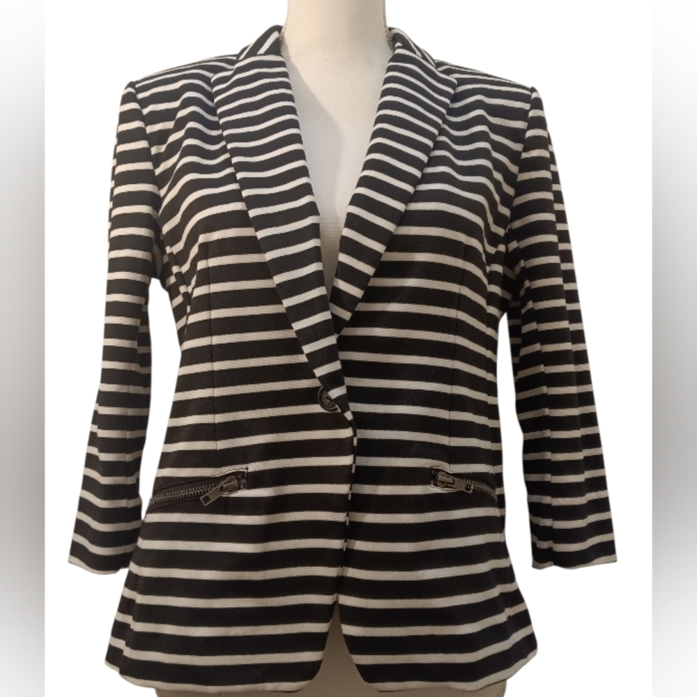Christian Siriano Runway Style Black And White Striped Women's Blazer - Picture 2 of 7